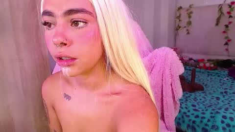 Maddie online show from October 5, 5:51 pm