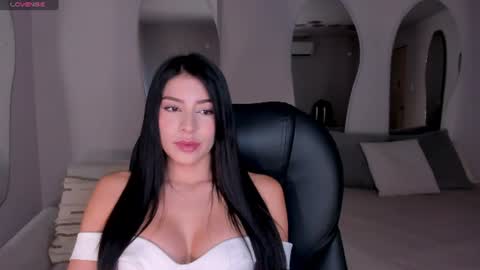 Maddison online show from June 17, 7:48 pm