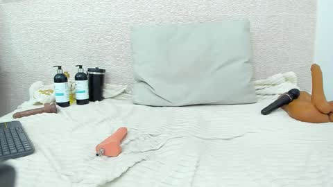 maddy cartter online show from December 5, 12:06 pm