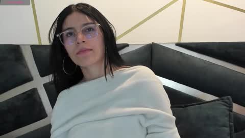 Snapshot of maddy_jacksonw chatting on October 21, 12:36 am Maddy online show from October 21, 12:36 am