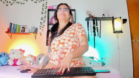 Maddy rose12 online show from April 15, 6:08 pm