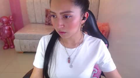 Madhison  online show from March 2, 8:15 pm