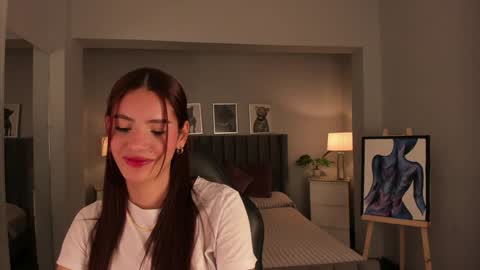 Madie  online show from December 6, 2:38 pm