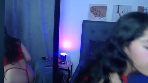 Madelein online show from February 18, 2:54 am