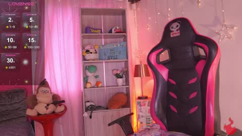 Madison   online show from April 10, 12:22 pm