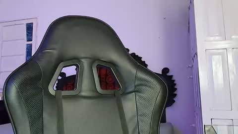 Ig madis0nbyers online show from April 18, 1:52 am