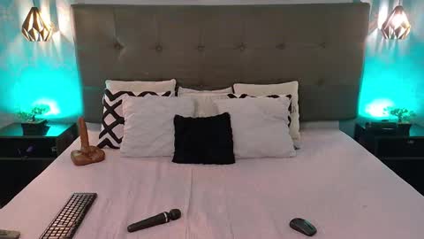 Madison Smith online show from October 26, 1:34 am