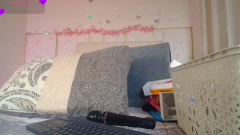 madysson__js_ online show from March 23, 2:56 pm