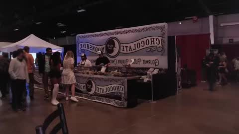 Meaves online show from October 18, 10:33 pm