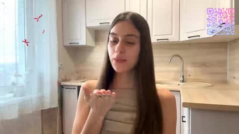 Sophie online show from April 19, 8:14 am