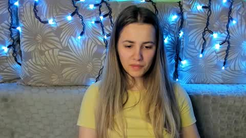 Maggie online show from February 18, 3:49 am