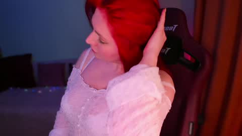 magic_eva online show from December 21, 4:25 pm