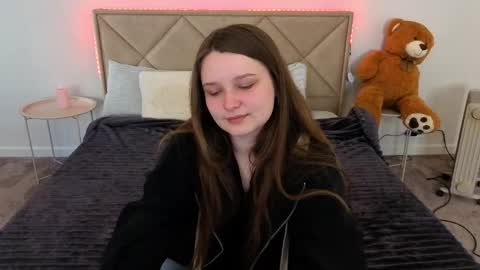 Emily online show from April 24, 7:22 am