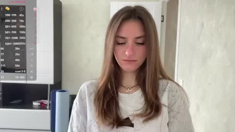 M I A online show from July 13, 10:38 am
