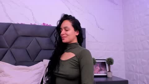 Maia  online show from November 20, 11:55 am