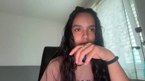 Maia  online show from April 28, 5:17 pm