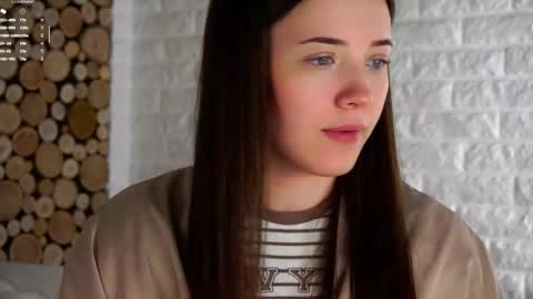 Lucy online show from October 23, 1:44 am