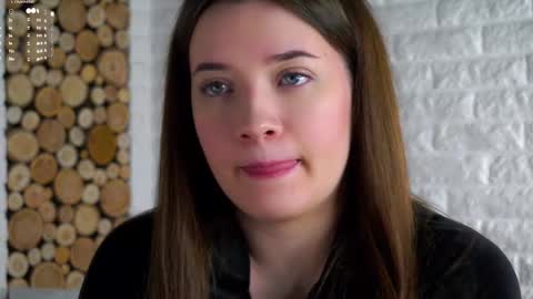 Lucy online show from January 8, 2:04 am