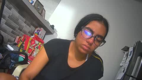 maite2020 online show from December 5, 10:55 am