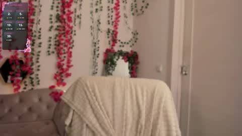 Makima online show from November 12, 6:33 am