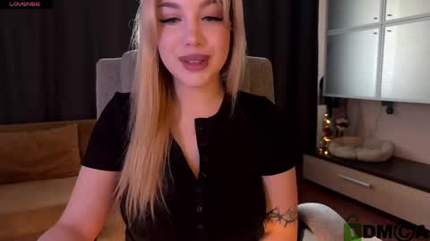 maksisisia online show from May 6, 1:48 pm