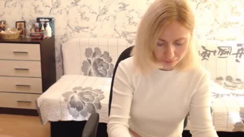 Malena online show from September 24, 7:07 am