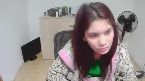 mallorymyersx online show from October 26, 6:58 pm