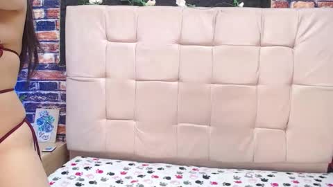 maloryblack303av online show from April 15, 4:35 am