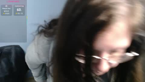 mandarinka28 online show from April 18, 8:50 am