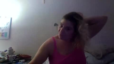 mindy22 online show from January 13, 4:50 am