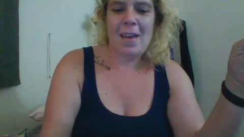 mindy22 online show from October 3, 7:13 am