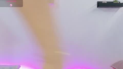 Manu  online show from December 15, 4:23 pm