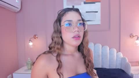 Mara  online show from January 25, 7:05 pm