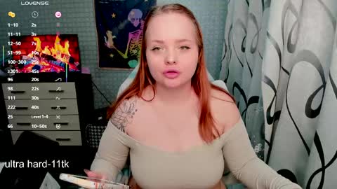 Sara online show from April 13, 2:51 pm