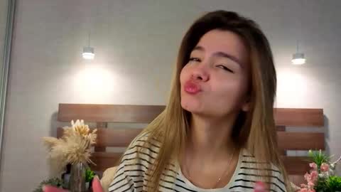 Call me Margie33 online show from February 4, 8:39 am