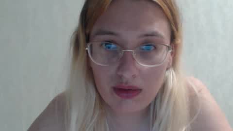 margo_shine online show from September 22, 6:28 pm