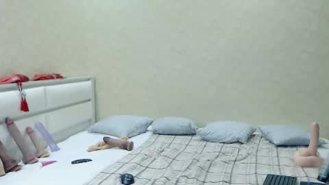 margo_supermilf888 online show from November 2, 4:43 pm