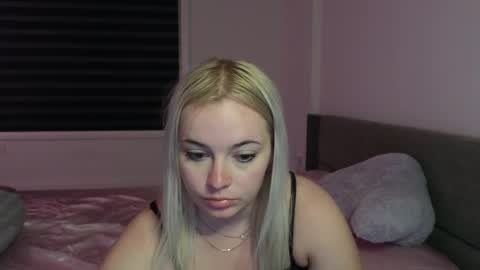 Snapshot of margot_robbie7 chatting on September 22, 12:09 am margot_robbie7 online show from September 22, 12:09 am