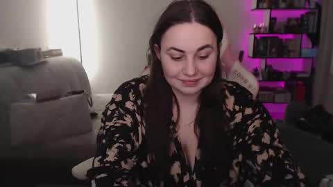 mari moore online show from February 17, 2:05 pm