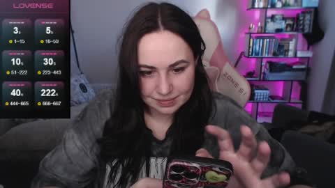 mari moore online show from April 11, 9:46 am