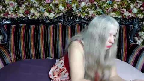 Maria online show from December 21, 8:13 pm