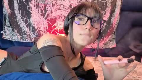 Snapshot of mariagh_ chatting on September 15, 8:27 pm Maria online show from September 15, 8:27 pm