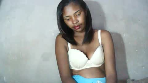 Maria online show from December 14, 12:49 am