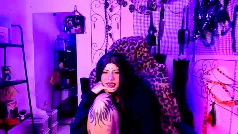 mariam_noir online show from November 16, 11:49 pm