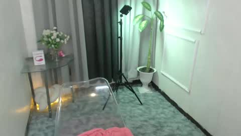 maria online show from February 24, 12:38 am