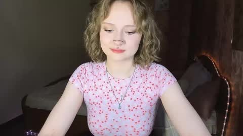 Maria online show from April 15, 12:11 am