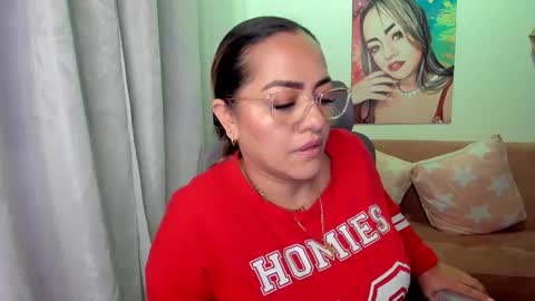 Mariana Lopez online show from November 14, 2:22 am