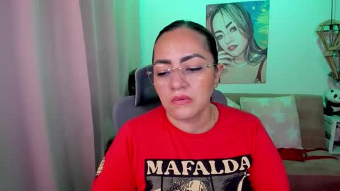 Mariana Lopez online show from February 18, 8:13 am