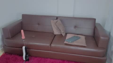 Mariana  online show from December 1, 3:54 am