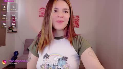 mariangeel_ online show from September 30, 9:41 pm